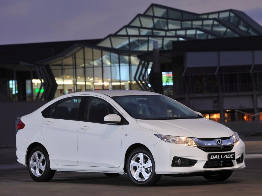  Honda Ballade 2014 года  (фото 23 из 29)
